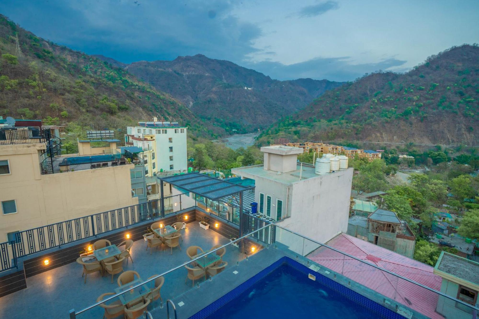 Perfectstayz Laxmi Heritage Rishīkesh Buitenkant foto