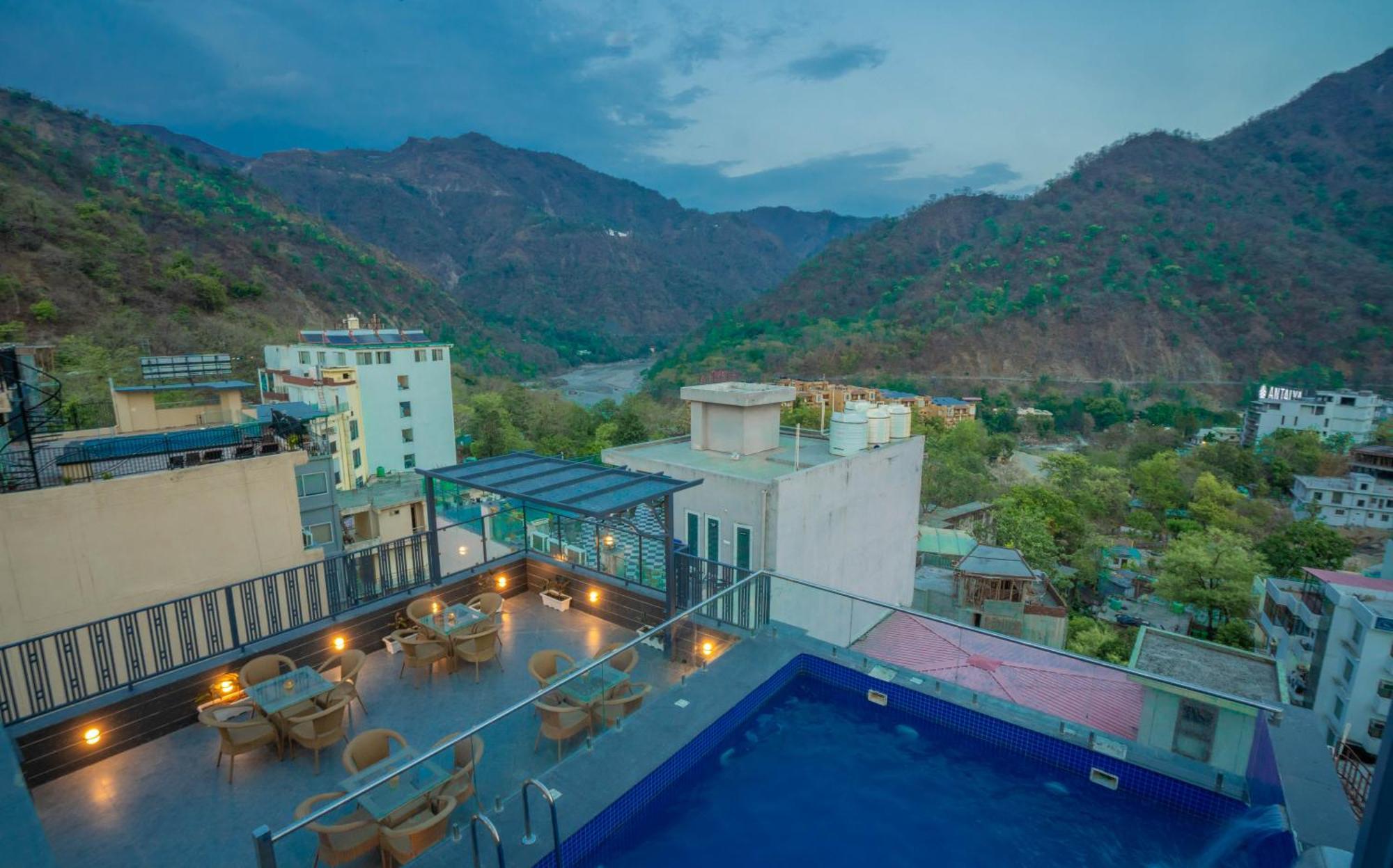 Perfectstayz Laxmi Heritage Rishīkesh Buitenkant foto