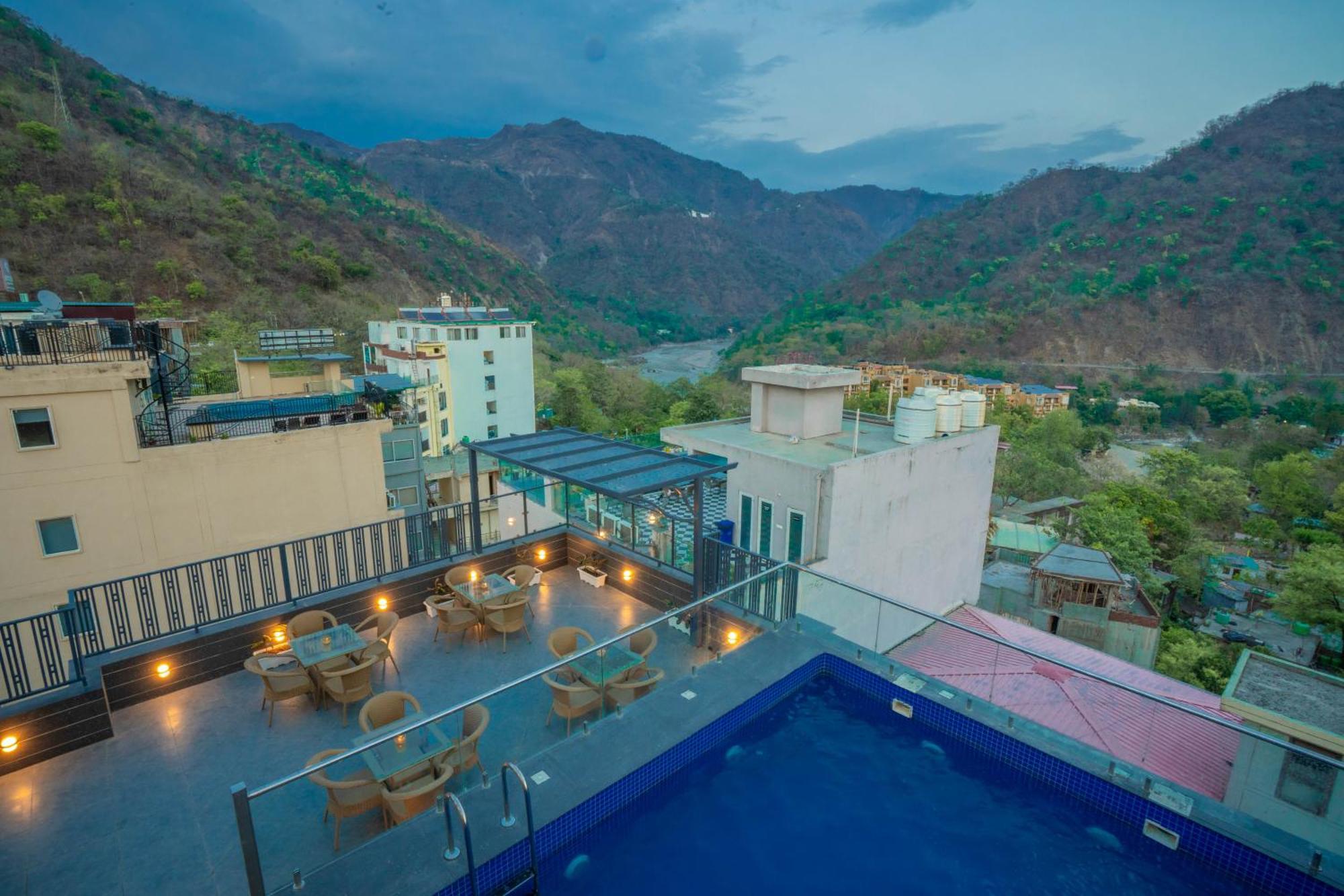 Perfectstayz Laxmi Heritage Rishīkesh Buitenkant foto